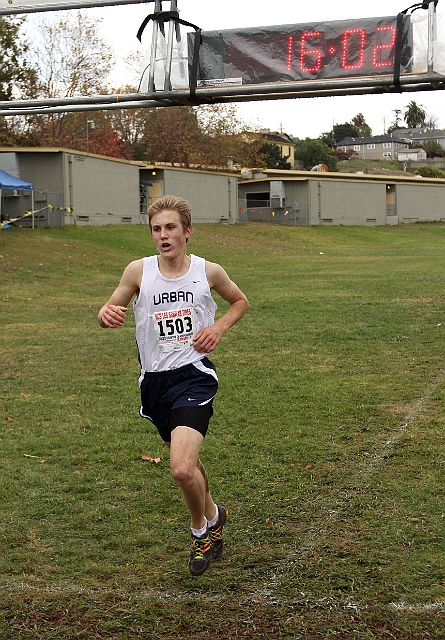 2010NCSXC BD5-1104.JPG - 2010 North Coast Section Cross Country Championships, Hayward High School, Hayward, California